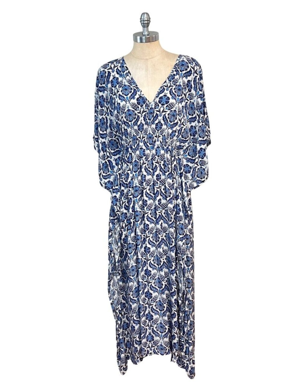 Rujuta Sheth x Anthropologie Marie White Blue Lotus Maxi Kaftan Dress - S / M - Picture 4 of 8